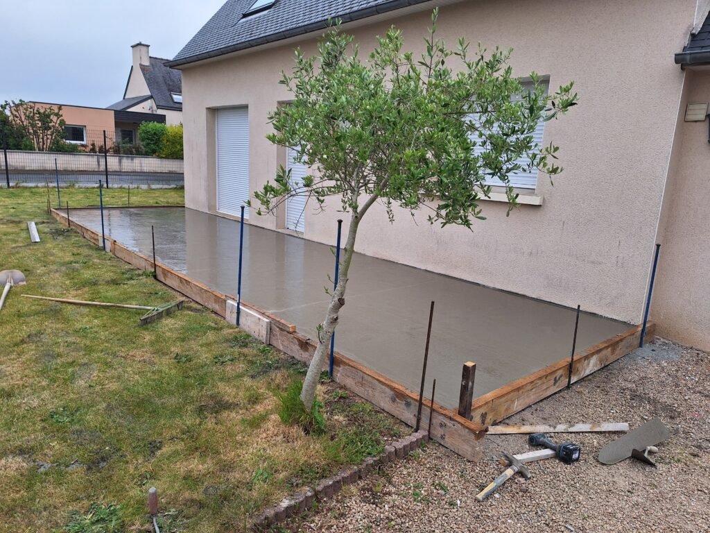 Dalle béton – TM Maçonnerie Dalle béton à Louannec - TM Maçonnerie
